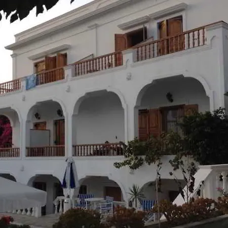 Armonia Hotel 3*