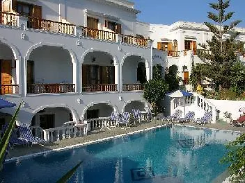 Armonia 3* Kamári