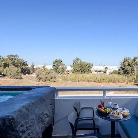 Armonia Kamari (Santorini)