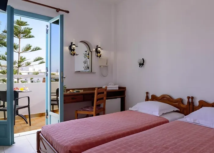 Armonia 3* Kamari (Santorini)