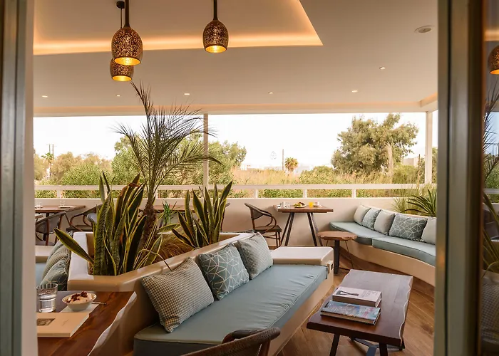 Hotel Armonia Kamari (Santorini)