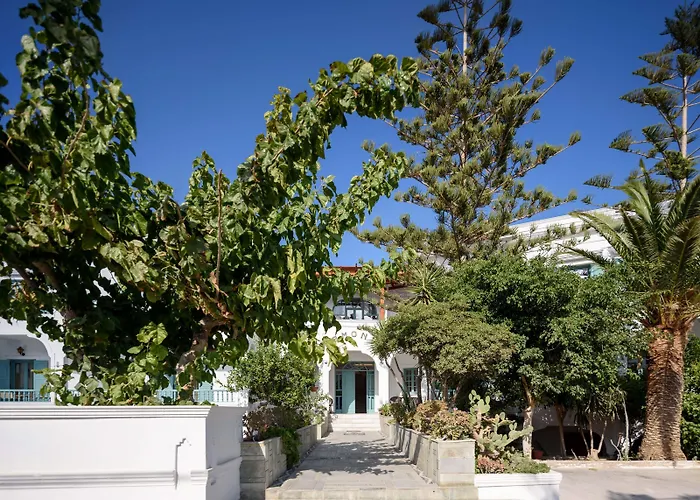 Armonia Hotel Kamari (Santorini)